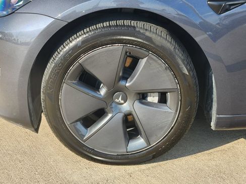 Used 2023 Tesla Model 3 Standard Range RWD image 10