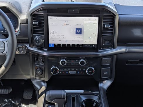 New 2025 Ford F150 Lariat w/ Equipment Group 501A Mid image 37