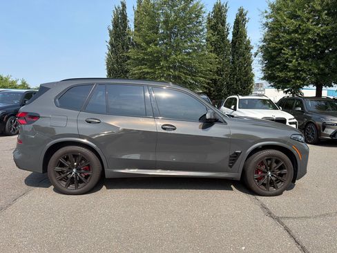Used 2024 BMW X5 xDrive40i w/ M Sport Package AWD/4WD image 8