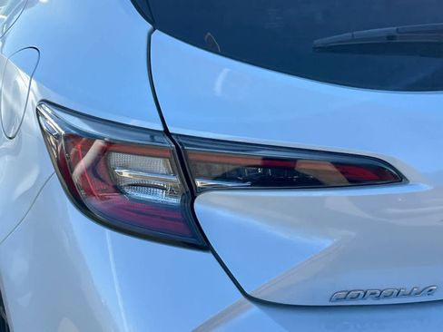 Used 2022 Toyota Corolla XSE FWD image 20
