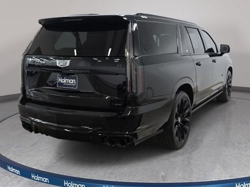 Used 2026 Cadillac Escalade ESV V w/ LPO, ONYX Package AWD/4WD image 6