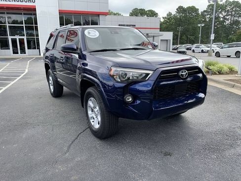 Certified 2024 Toyota 4Runner SR5 AWD/4WD image 2
