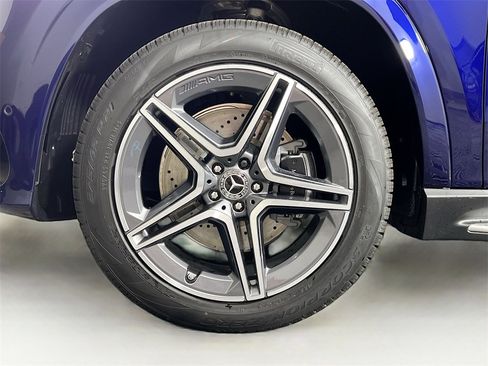 New 2026 Mercedes-Benz GLS 450 4MATIC image 34