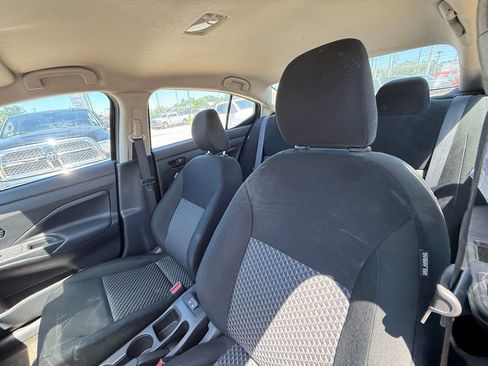 Used 2024 Nissan Versa S FWD image 13