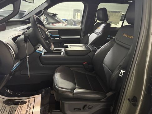 New 2025 Ford Expedition Tremor image 10