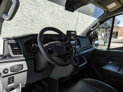Used 2021 Ford Transit 250 Low Roof image 2