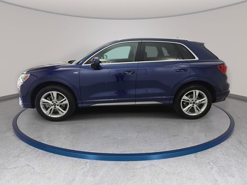 Used 2024 Audi Q3 2.0T Premium Plus image 8