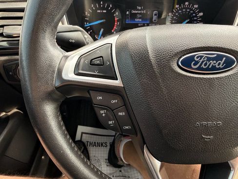 Used 2015 Ford Fusion SE w/ Equipment Group 201A FWD image 38