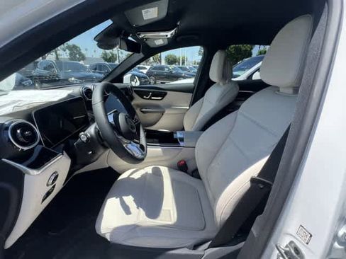 New 2026 Mercedes-Benz GLC 300 image 15