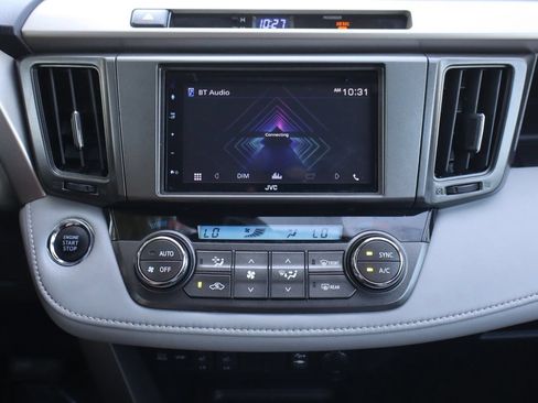 Used 2013 Toyota RAV4 Limited FWD image 34