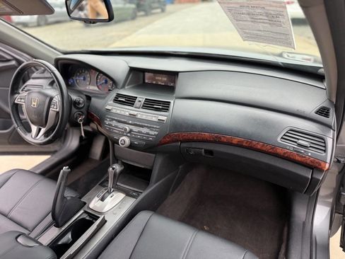 Used 2010 Honda Crosstour EX-L image 23