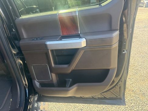 Used 2022 Ford F250 King Ranch w/ Tremor Off-Road Package image 9