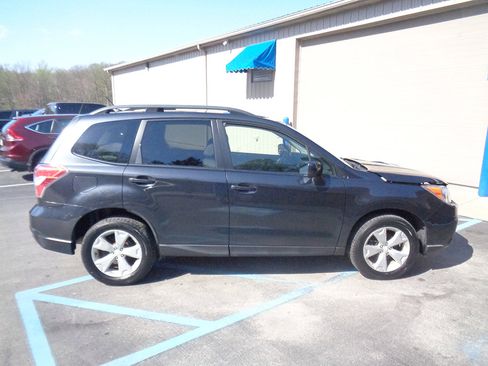 Used 2015 Subaru Forester 2.5i Premium image 6