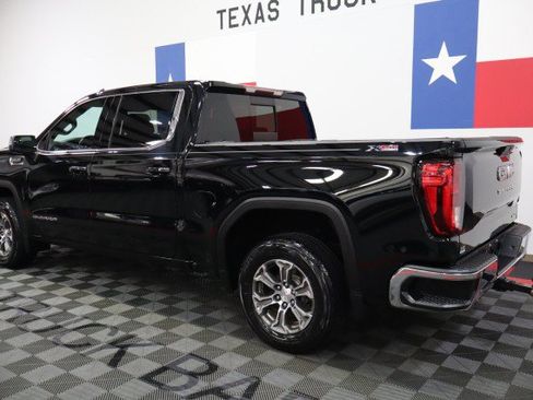 Used 2019 GMC Sierra 1500 SLE w/ SLE Value Package AWD/4WD image 5