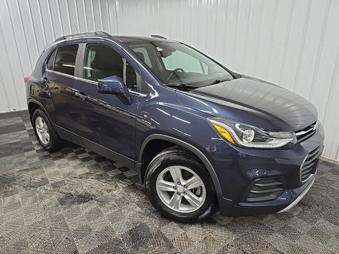 Used 2018 Chevrolet Trax LT w/ LPO, Protection Package image 7
