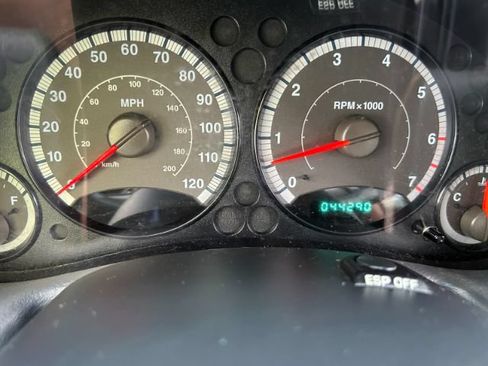 Used 2006 Jeep Liberty Sport AWD/4WD image 13