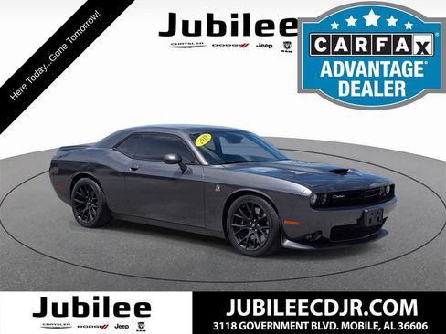 Used 2019 Dodge Challenger R/T Scat Pack w/ Dynamics Package RWD image 1