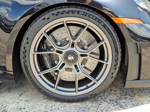 New 2026 Porsche 911 GT3 image 11