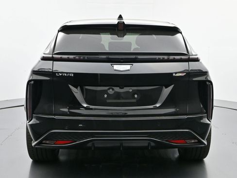 New 2026 Cadillac Lyriq V image 4