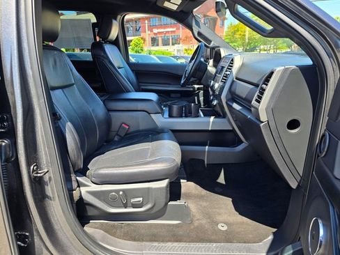 Used 2018 Ford Expedition XLT AWD/4WD image 43