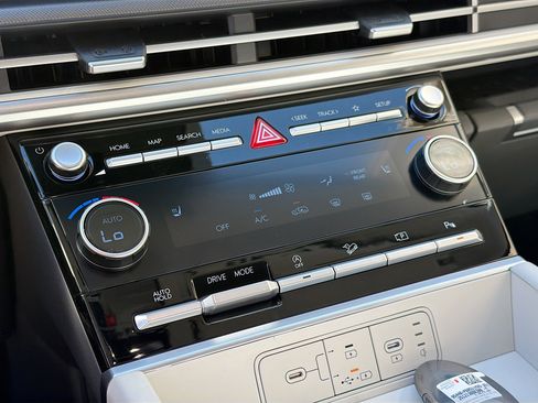 New 2026 Hyundai Santa Fe SEL FWD image 28