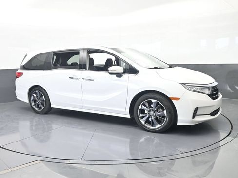 Used 2022 Honda Odyssey Elite image 8