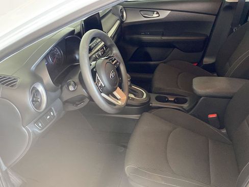 Used 2020 Kia Forte LXS FWD image 23