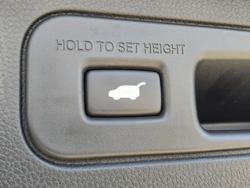 Certified 2024 Honda Pilot Elite image 21