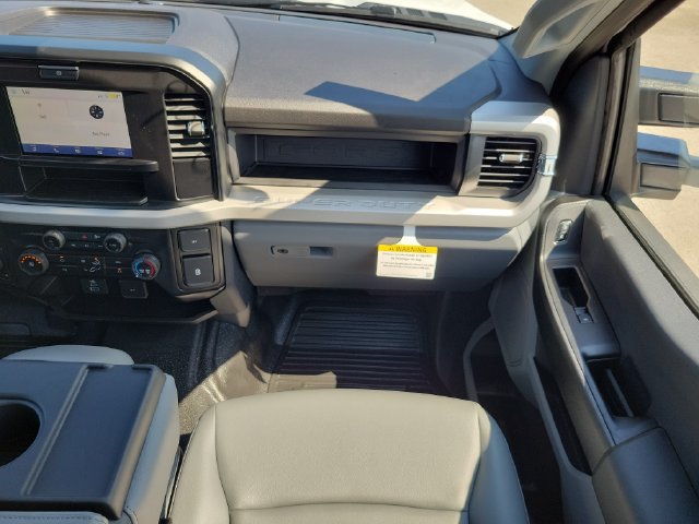 New 2027 Ford F350 XL AWD/4WD image 13