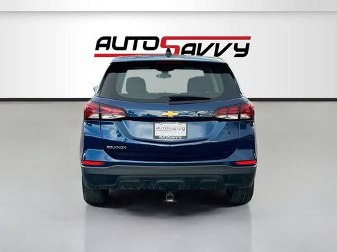 Used 2022 Chevrolet Equinox LS FWD image 6
