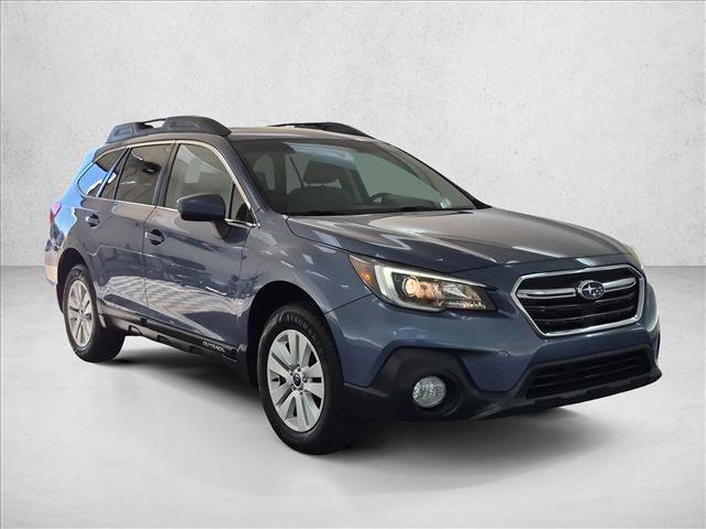 Used 2018 Subaru Outback 2.5i Premium AWD/4WD image 3