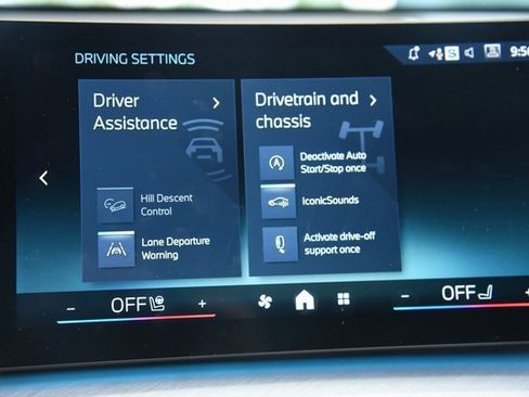 New 2026 BMW X1 xDrive28i w/ Technology Package image 30