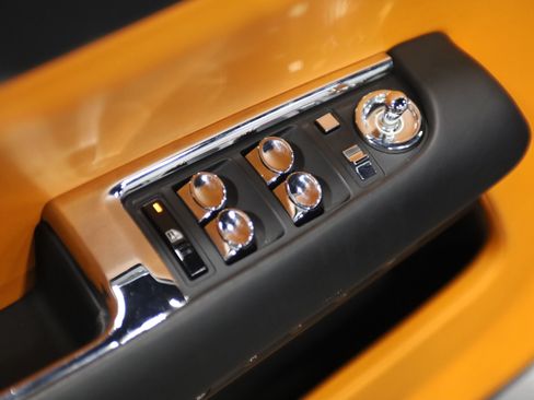 Used 2021 Rolls-Royce Wraith w/ Rolls-Royce Signature Package RWD image 15