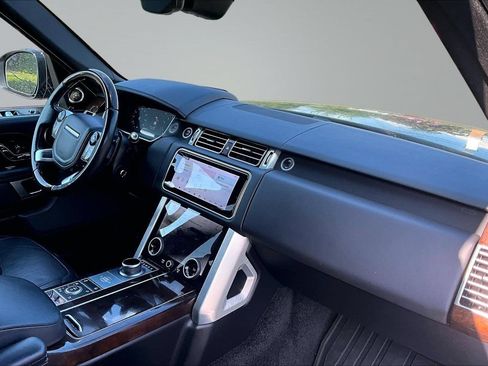Used 2019 Land Rover Range Rover Supercharged AWD/4WD image 12