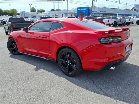 Certified 2021 Chevrolet Camaro SS RWD image 6