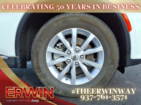 Certified 2024 Dodge Durango SXT image 9