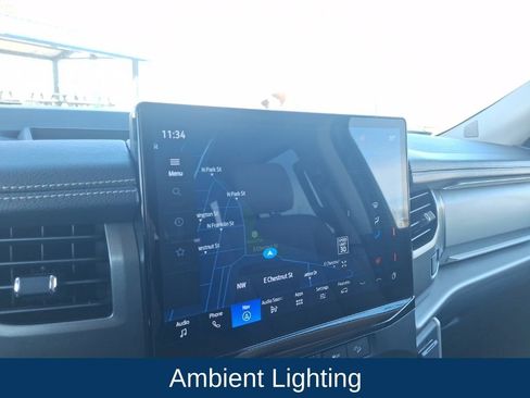 Used 2024 Ford Expedition Max XLT image 17