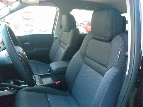 New 2026 Nissan Frontier SV w/ Tow Package image 10