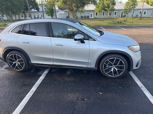 Used 2025 Mercedes-Benz EQE 350+ SUV image 3