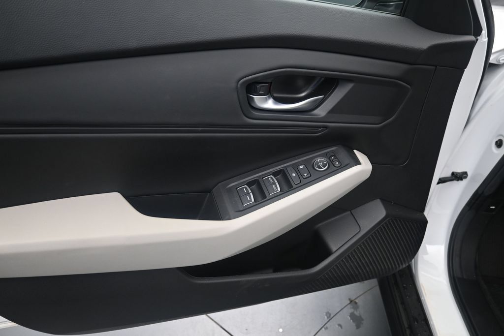 Used 2026 Honda Accord SE image 16