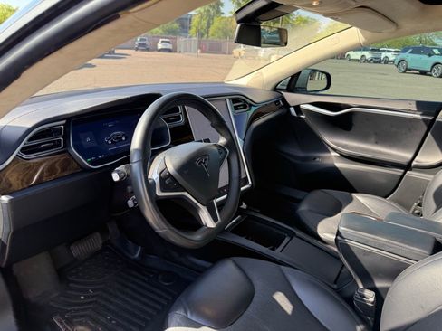 Used 2016 Tesla Model S 60D image 14