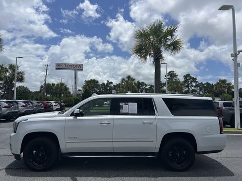 Used 2020 GMC Yukon XL Denali w/ Open Road Package AWD/4WD image 7