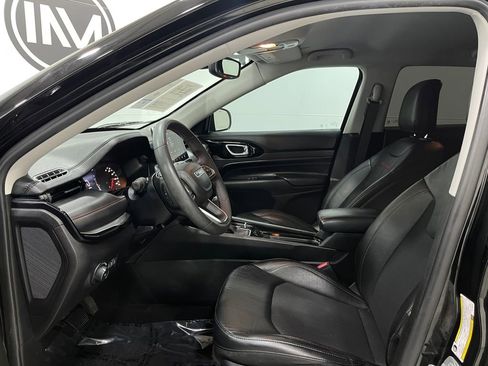 Used 2022 Jeep Compass Trailhawk image 11