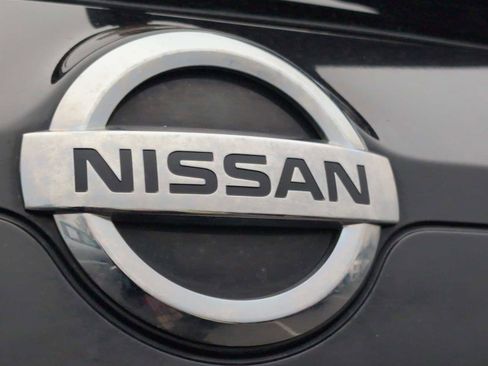 Used 2015 Nissan Rogue SL image 12