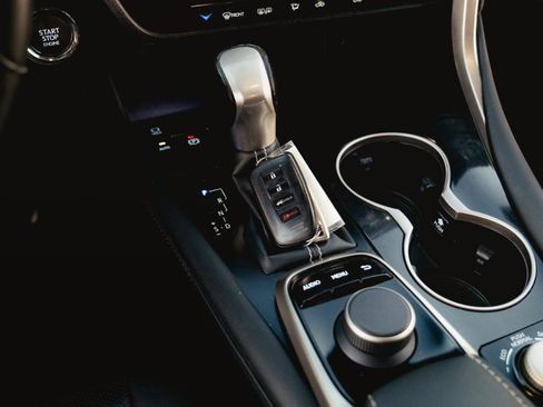 Used 2018 Lexus RX 350 FWD w/ Accessory Package image 28