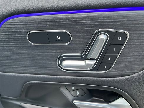 Certified 2023 Mercedes-Benz GLA 250 4MATIC image 16