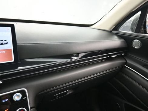 Used 2025 Genesis GV80 2.5T Standard AWD/4WD image 20