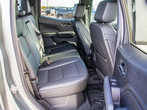 New 2026 Chevrolet Colorado LT w/ LT Convenience Package image 13