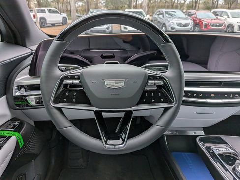 New 2026 Cadillac Lyriq Sport image 19