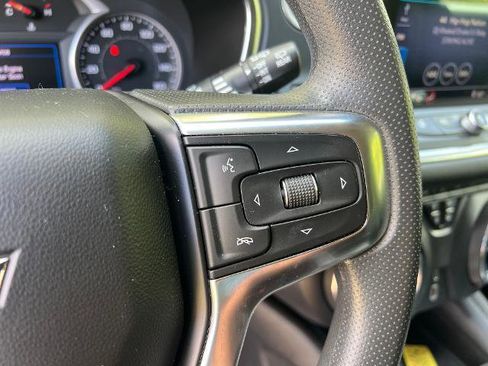 Used 2022 Chevrolet Blazer LT image 13